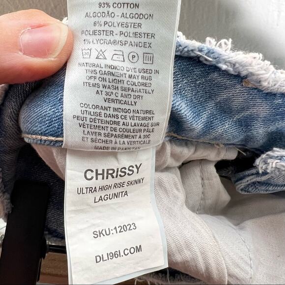 DL1961 light wash high rise waist distressed skinny jeans size 27 B165 - Picture 5 of 6